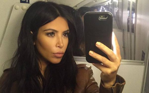 Kim Kardashian Selfie Pose