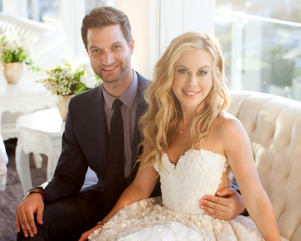 Tara Lipinski with husband todd Kapostasy