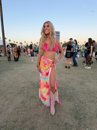 Rebecca Zamolo Possesses That Classic Bombshell Look